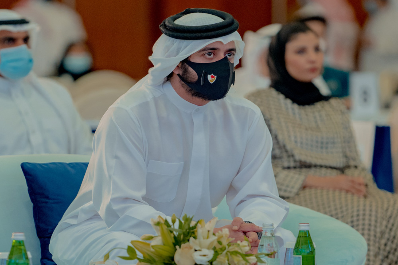 خالد بن حمد يرعى حفل تخريج ذوي العزيمة من مركز تفاؤل للتربية الخاصة